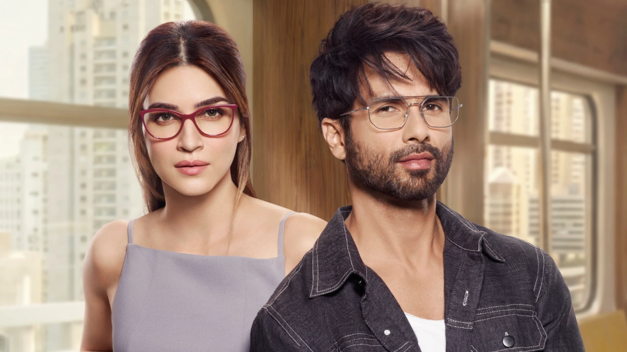 Kriti Sanon and Shahid Kapoor for Vogue Eyewear