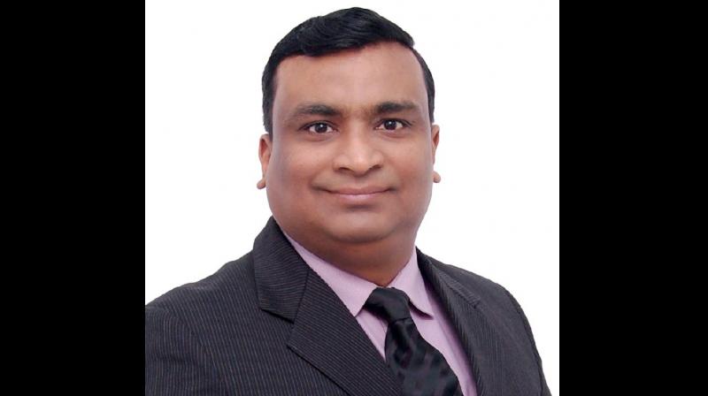 Vakil was previously deputy head - retail research. 