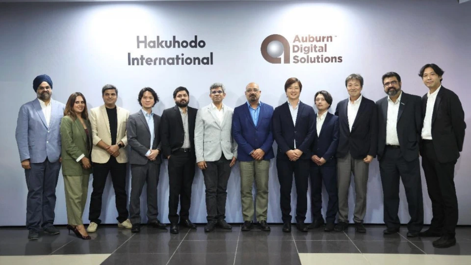 Team Hakuhodo and Auburn Digital Solutions