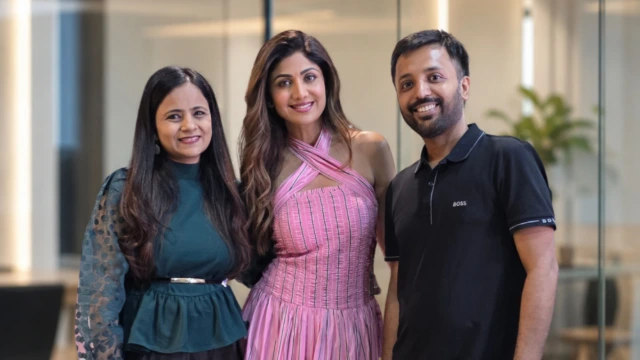L to R: Shalu Agarwal, Shilpa Shetty Kundra and Bhupesh Agarwal