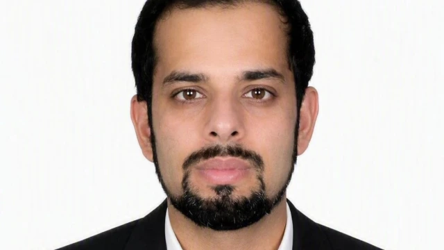 Om Raheja 