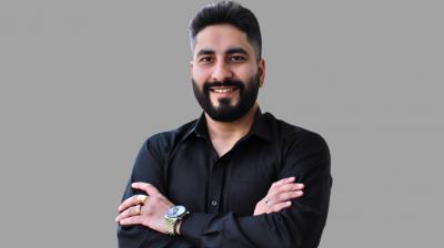 Akshay Bhatla  Akshay Bhatla